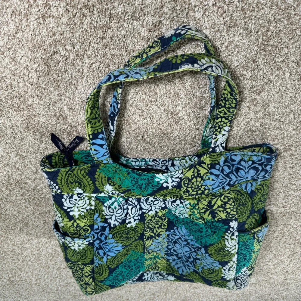Vera Bradley Caribbean Sea Tote Side Pockets Inside Zip Pocket